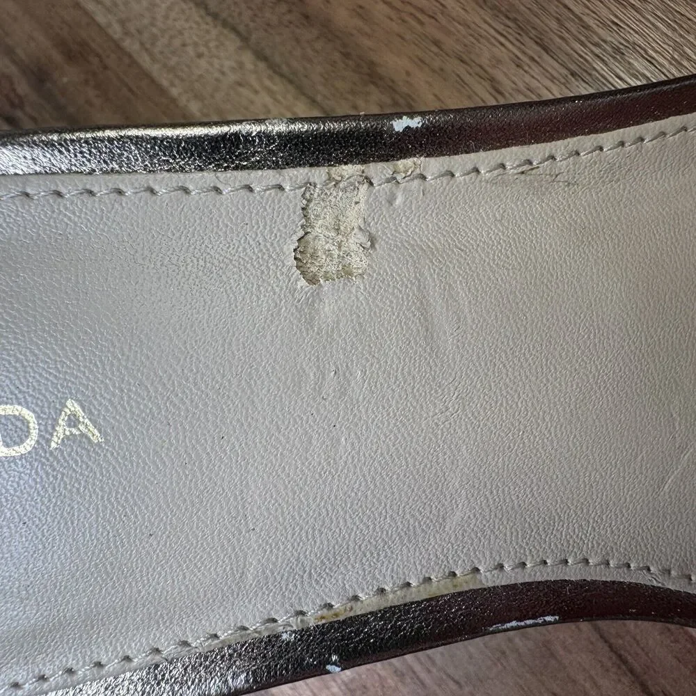 Pelle Moda Vero Cuoio Metallic Rhinestone‎ Ankle Strap Kitten-Heel Size 10
